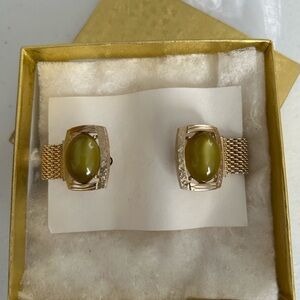 Men’s Vintage Swank Gold Cufflinks